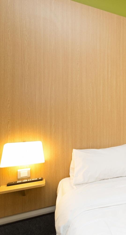 B&B Hôtel Quimper Nord Douarnenez Buitenkant foto