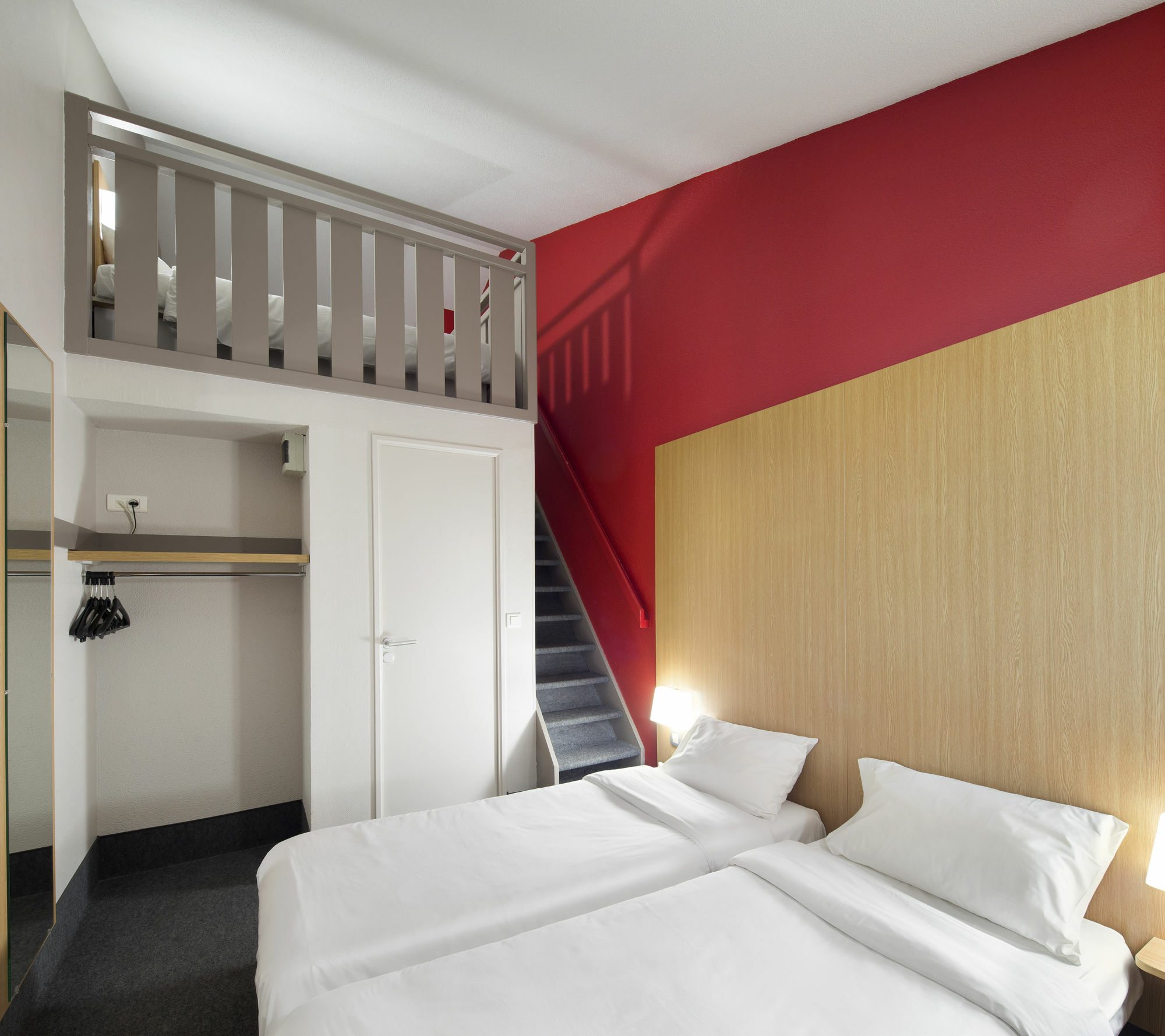 B&B Hôtel Quimper Nord Douarnenez Buitenkant foto